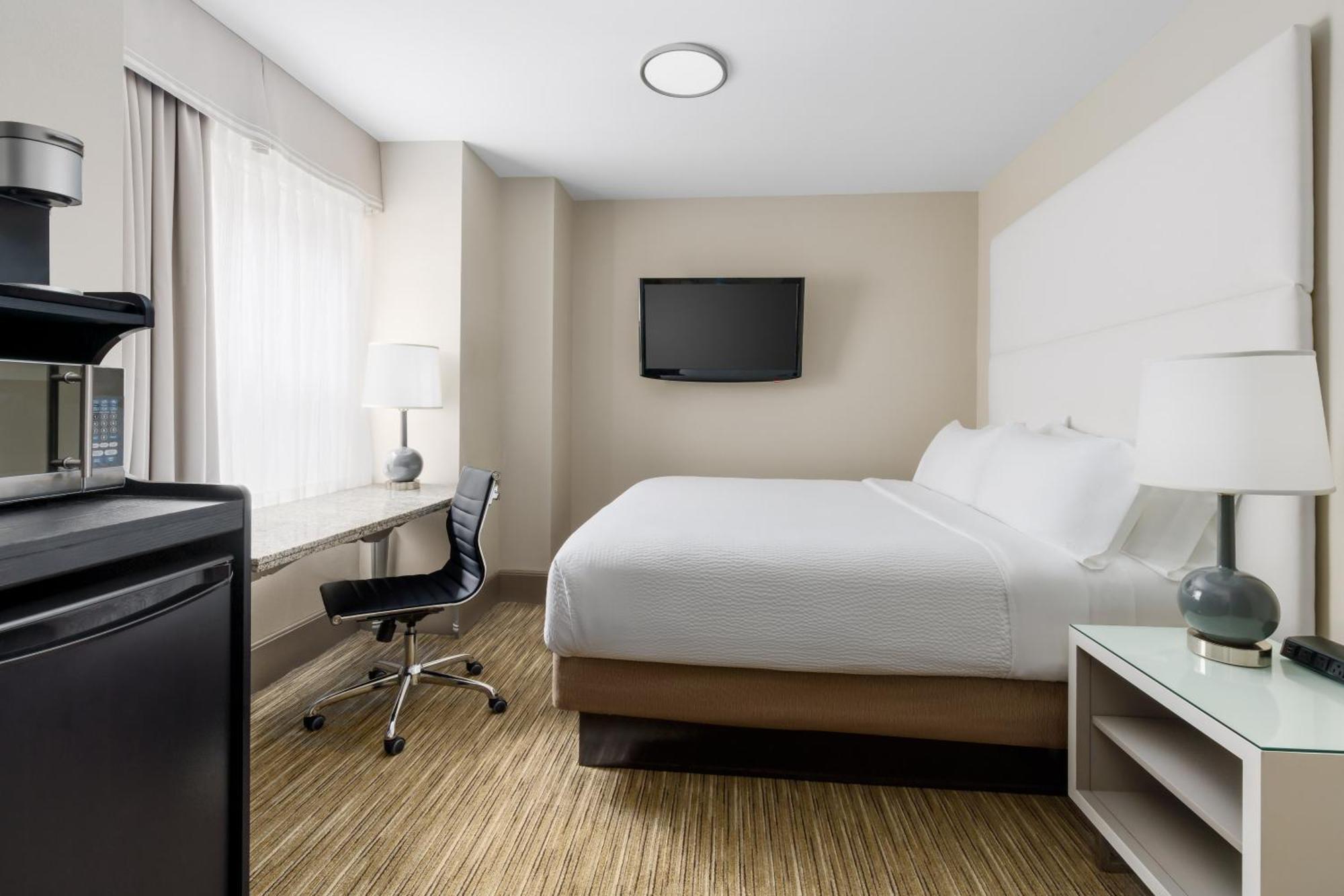 Standard King Room