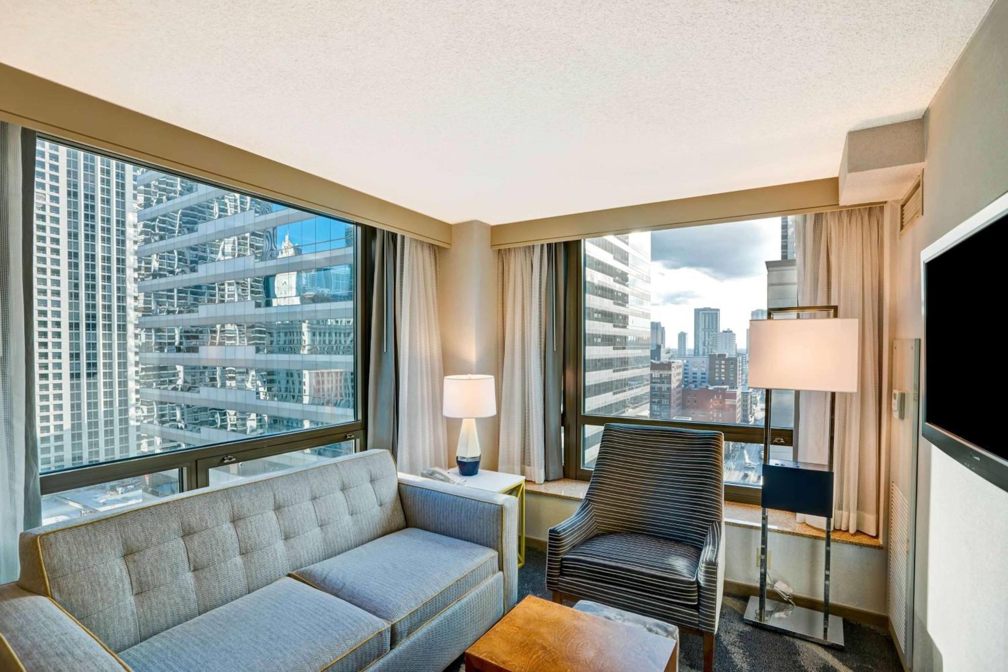 King Corner Suite with Sofa Bed with City View,1709524917:JPEG