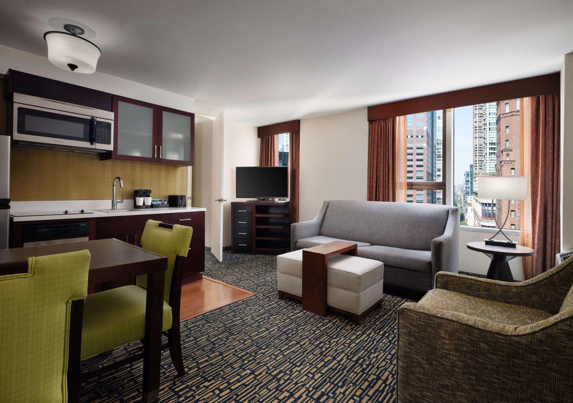 One-Bedroom King Suite,1548677596:JPEG