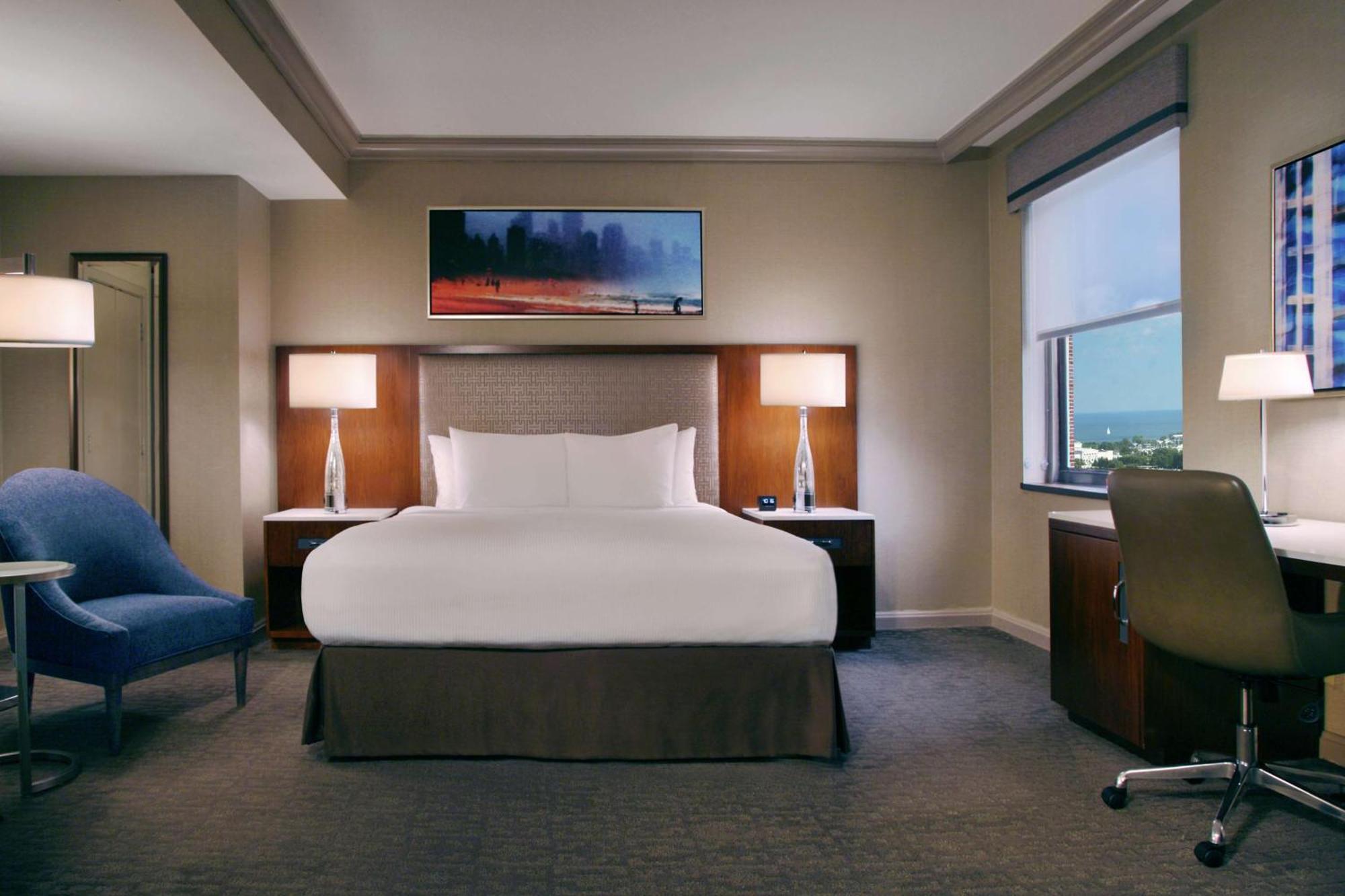 King Room with Lake View - Disability Accessible,1549470613:JPEG