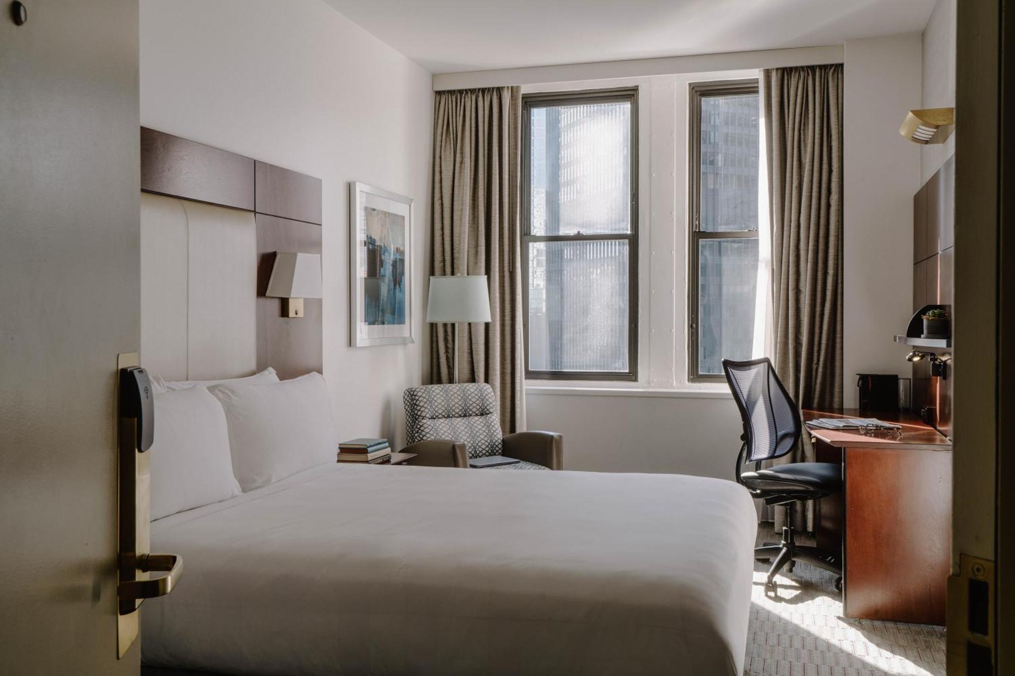 Small Queen Room