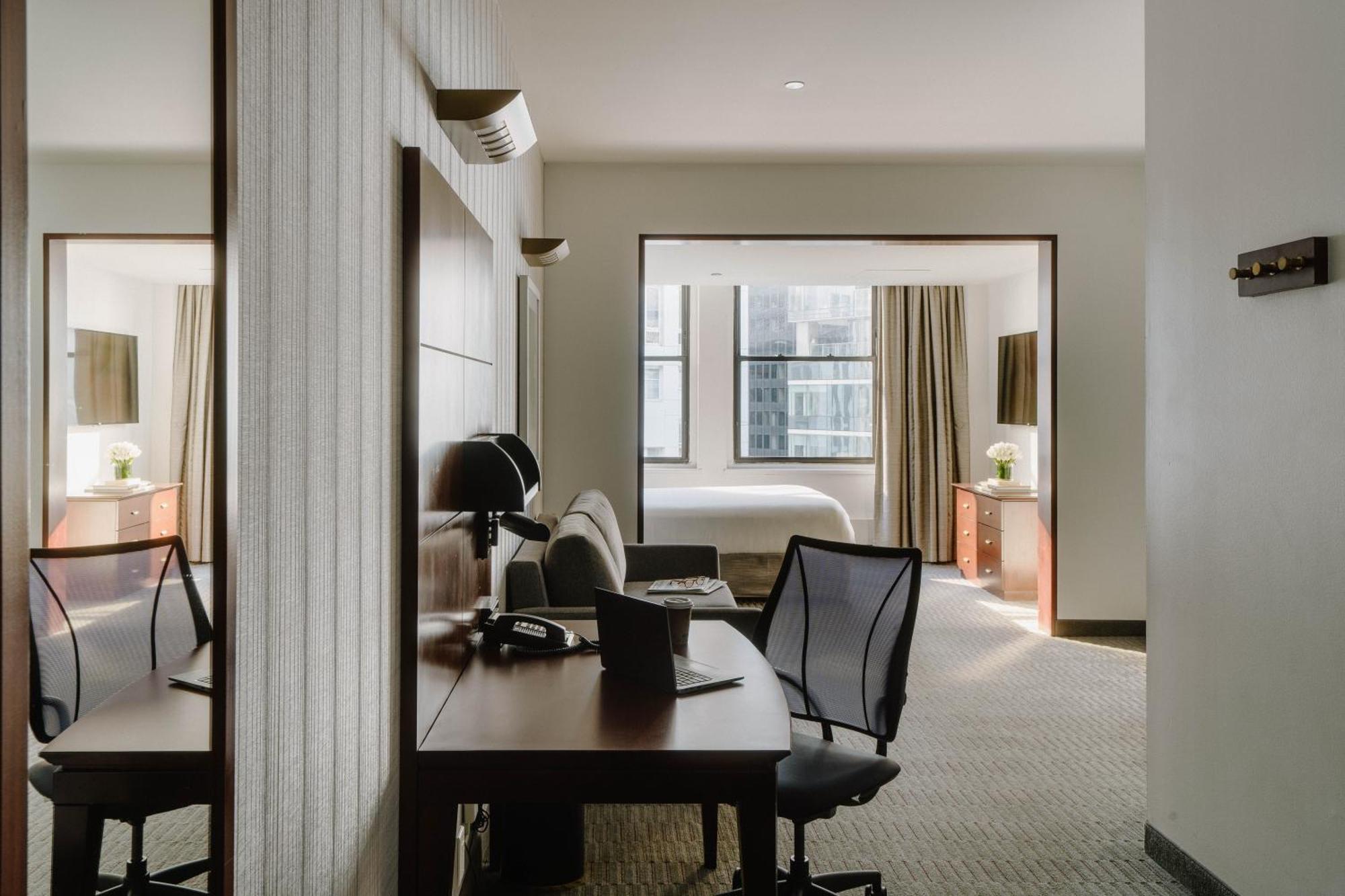 Superior Queen Room