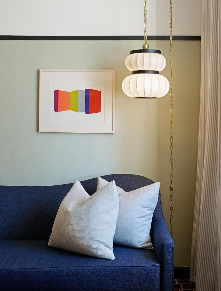 One-Bedroom King Suite,1705777035:JPEG