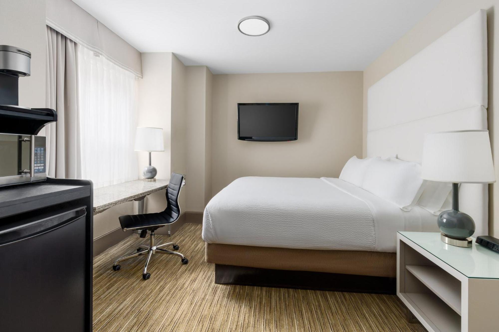 Standard King Room