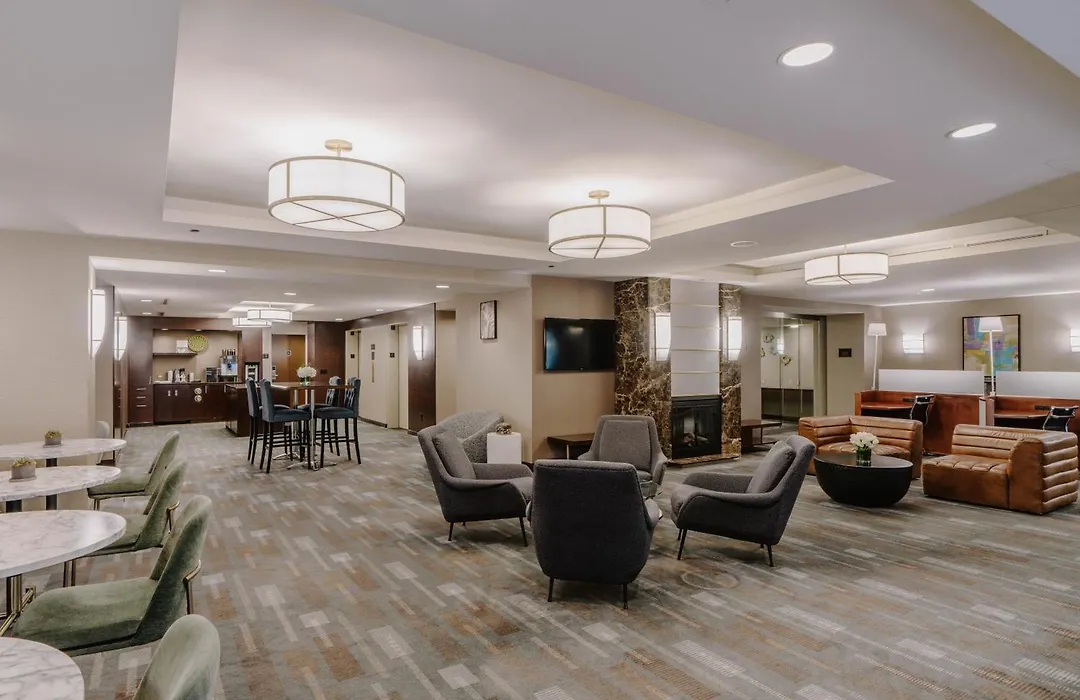 River Hotel-1