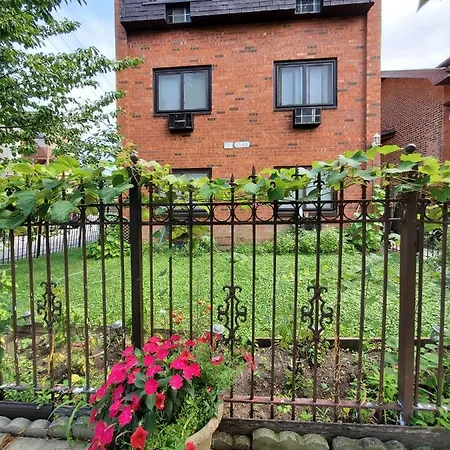 Studio With Jacuzzi Close To Loyola Free Parking-2