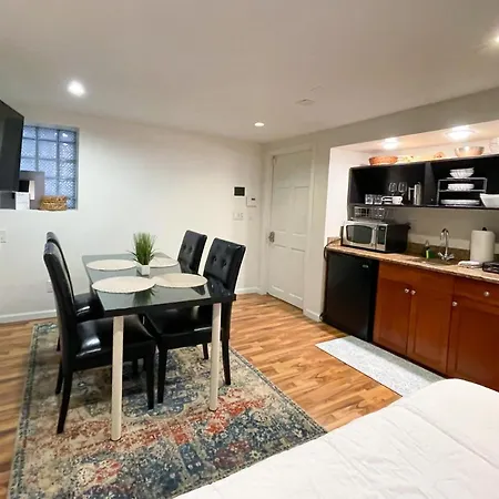 Wrigley Garden Unit-3