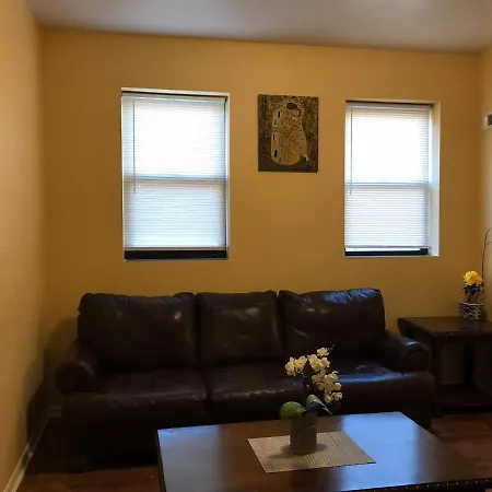 Room 2-2