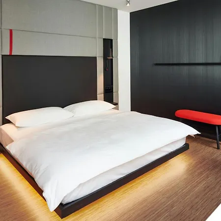 Citizenm Chicago Downtown-3
