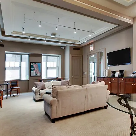 Dewitt Hotel And Suites-2