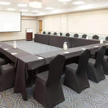 Ramada Plaza By Wyndham Chicago North Shore-3